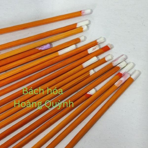 10 cây bông ngoáy tai , bông ráy tai , bông se tai thân gỗ đầu lông