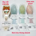 Lược gai gỡ rối tóc, tạo kiểu tóc, massage da đầu loại OVAL cán nhựa,size nHỎ, họa tiết ngẫu nhiên