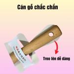 Lược gai gỡ rối tóc, tạo kiểu tóc, massage da đầu loại OVAL cán gỗ xinh xắn.