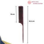 Lược gỗ chải tóc đuôi nhọn rẽ ngôi chia tóc màu nâu đậm