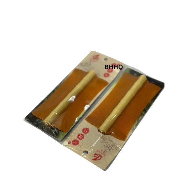 1 cái lược dày nhựa cao cấp dùng chải chí ( chấy), chải gàu,bụi bẩn bám da đầu.